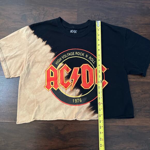 ACDC black & tan tye-die cropped t-shirt size M/L - Picture 6 of 7
